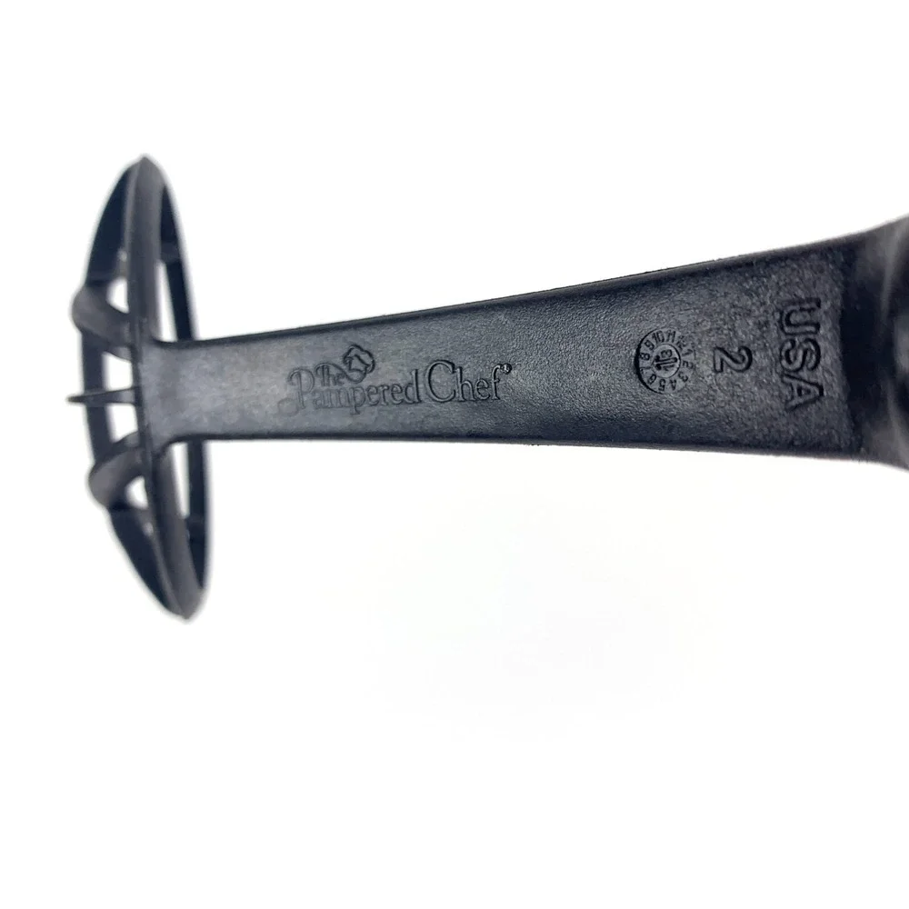 Pampered Chef Black Nylon‎ Lot of 6 Utensils Chop Chunk Scoop Loop Knife Spatula